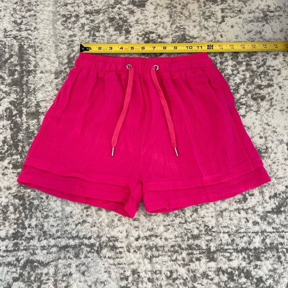 3/$40 New crinkle look shorts sz xs. - Picture 5 of 5